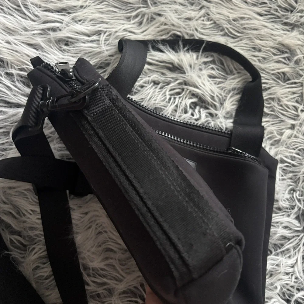 Dagne Dover Medium Ryan Neoprene Laptop Bag Size One 14